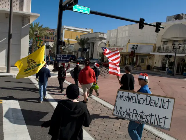 Il sindaco di Boston rimprovera Trump: "Metti fine alla tua aggressione contro le nostre aree...