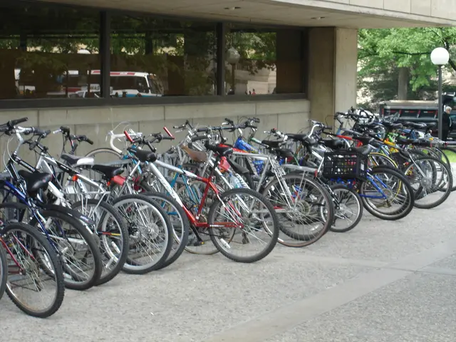 Appassionato di tecnologia del ciclismo fortemente consiglia l Affare Magicshine ALLTY 1200...