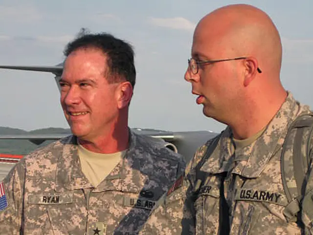 Siria e Israele discutono in segreto a Parigi di un possibile cessate il fuoco e di accordi di...