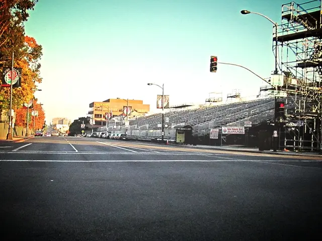 La guida spericolata del conducente provoca un incidente mortale, in custodia una sospetta di 19...