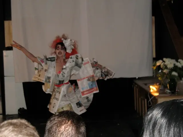 Enthusiasta dell'opera Guy Simard si è impegnato a splendere nel mondo della musica e del teatro