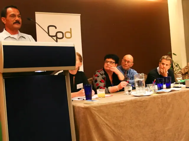 Impasse politica affrontata dal presidente del Senato Kingi