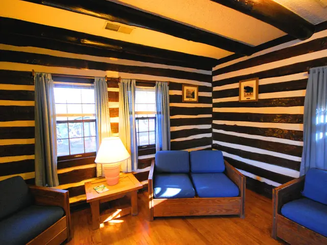 L'estetica 'California cool' di Amber Lewis è ora disponibile per i vostri rivestimenti ventana,...