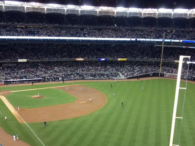 Il Bay Football Club vive un tardivo plaatsen ma alla fine subisce una sconfitta per opera di...