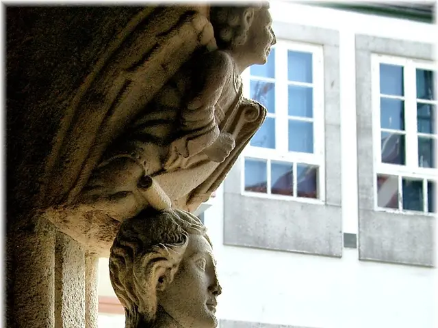 Riflessioni Sonore nello Specchio Acustico di Storm King, un'opera di Kevin Beasley, Cattura gli...