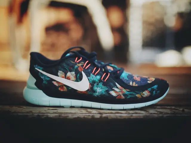 Nike affronta un'azione legale collettiva da 5 milioni di dollari da parte degli utenti della...