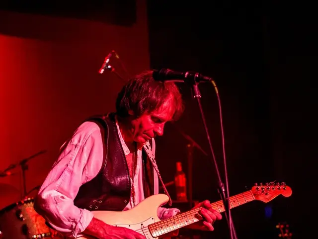 Durante una sessione, il chitarrista celebrato Tim Pierce ha scoperto un lato inaspettato di...