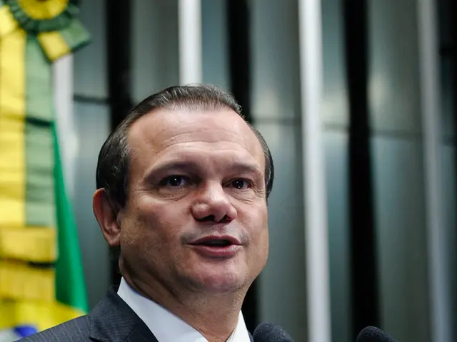 L'attore Jason Isaacs ammette spesso di sentirsi superato dalle immense abilità dei suoi colleghi...