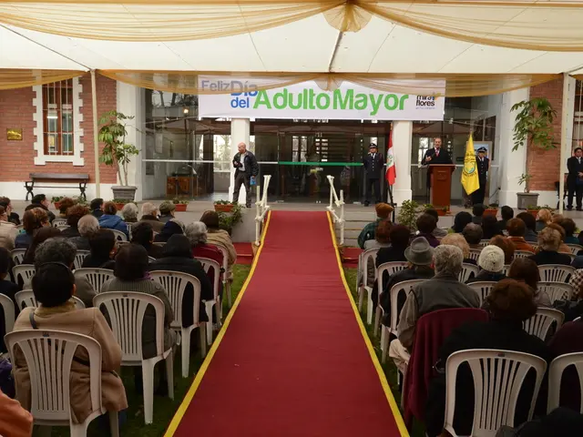 Le Elezioni del Sindaco di NYC: Mamdani raccoglie fondi consistenti per le elezioni generali, a...