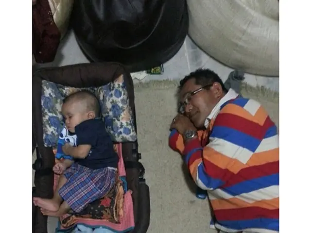 Ragazza con Sindrome di Down di Dubai in Programma per apparire sullo schermo elettronico di Times...