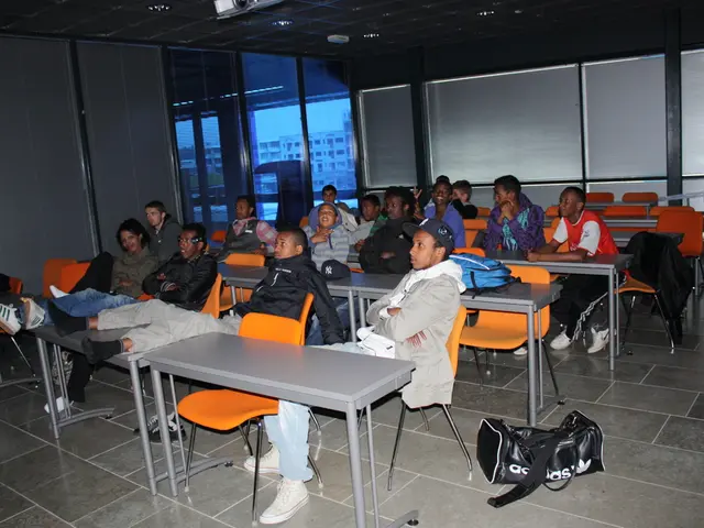 Assenza a LungoTermine: Insegnante Assente per 16 Anni