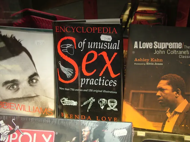 In un nuovo rapporto, si mettono in discussione le proposte di riduzioni fiscali per i libri, tra...