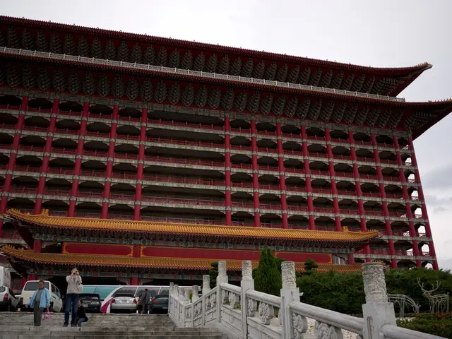 Sto cercando di intraprendere il pellegrinaggio dell'88-tempio di Shikoku dopo aver completato il...