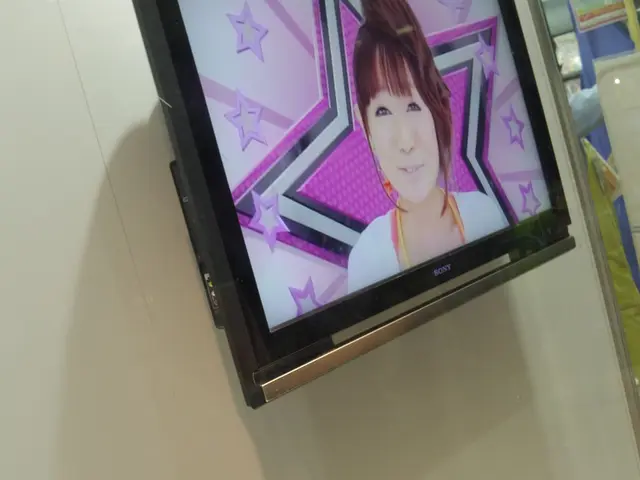 Selezioni per il Weekend: Nuove Serie TV e Film daCredentiale su Netflix, Hulu, Amazon Prime, Apple...