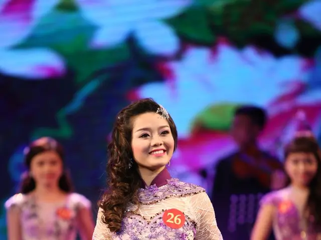 Godersi l'incantesimo dell'illuminazione: migliorare l'aspetto con l'arte dell'illuminazione