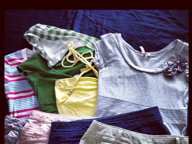 Itinerario trascendentale a Nashville e oggetti essenziali per il bagaglio