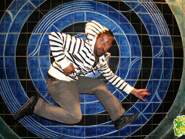 La performance hip-hop di un professore di Bengaluru, soprannominato 'Mechanical Jackson', è diventata virale su 'Muqabla'