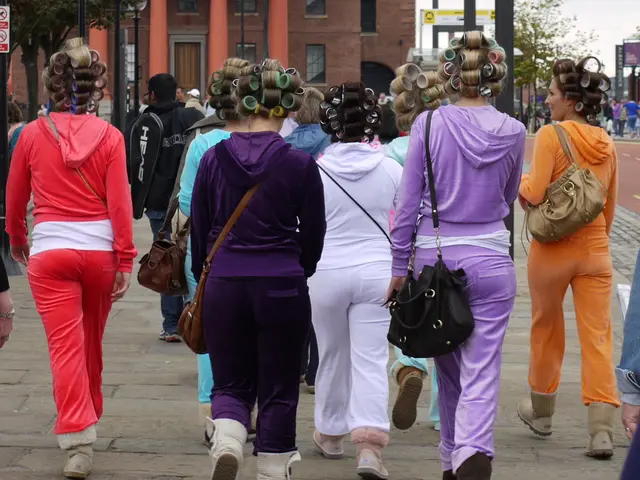 S propagate nel settore della moda durante l'estate del 2025