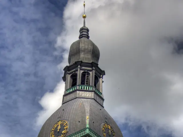 Inizia l'Iniziativa di Restauro della Torre dell'Orologio del 18° secolo a Blenheim Palace