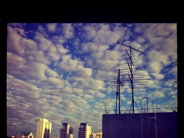 Si dice che la Russia stia costruendo un complesso ben armato con numerose antenne a Kaliningrad, a...