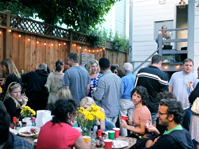 Fintiri Promette Raduno Equo del PDP, Lancia un Avvertimento contro Manipolazione e Intimidazione