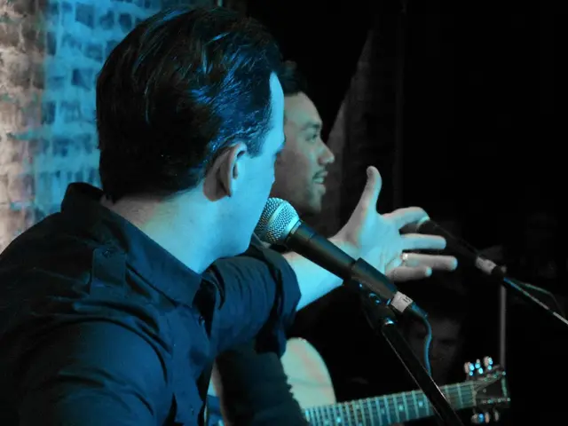 Cardi B assolto in caso di aggressione