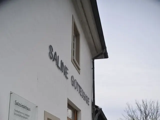 Stai valutando l'opportunità di acquistare un ex blocco di celle della polizia situato a Nuneaton?...