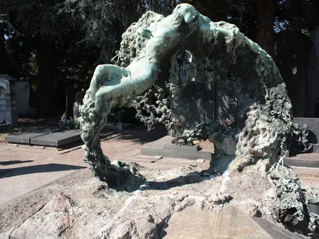 Racconti ultraterreni che descrivono esperienze spaziali e territoriali