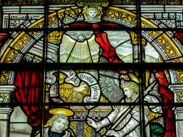 Woody Allen plaude Trump, intrattenuto da Bill Maher. Il presidente mostra affetto mentre la...