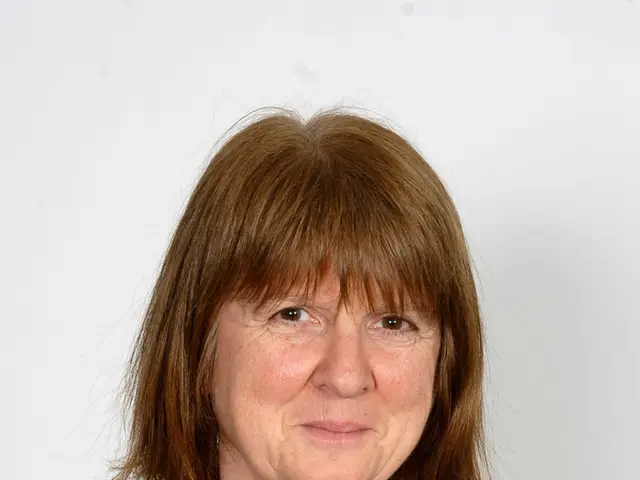 Terapia per i capelli: vie per il recupero della salute mentale