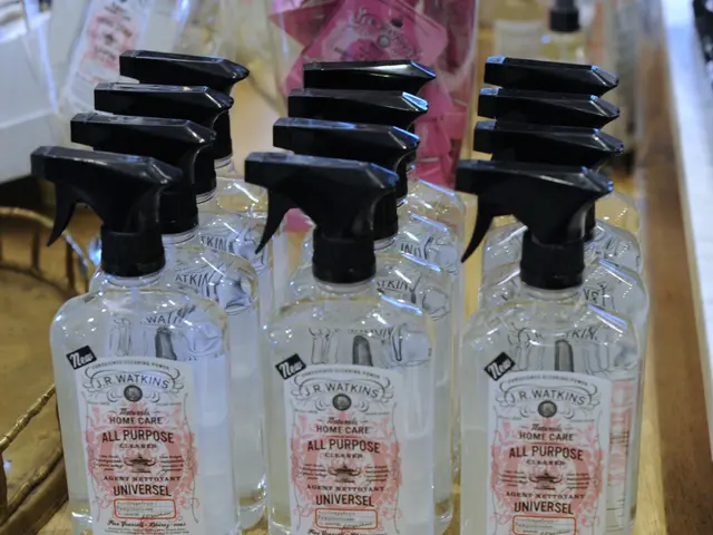 Afferrare i PFAS: una difficile situazione mondiale affrontata attraverso tattiche regionali