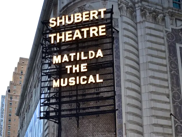 Il governo fornirà 15.000 rupie a giovani individui che ottengono il loro primo lavoro nel settore...