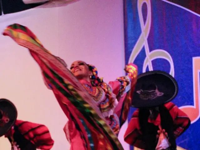 Moda Sul Tappeto Rosso Al Festival Del Cinema Di Venezia 2025: Uno Sprazzo Di Stili Sbalorditivi...