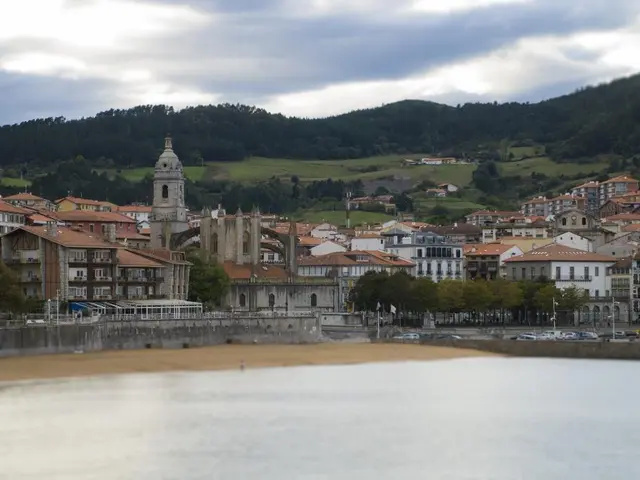 Nazioni si impegnano a triplicare il ritmo di espansione delle fonti energetiche rinnovabili alla...