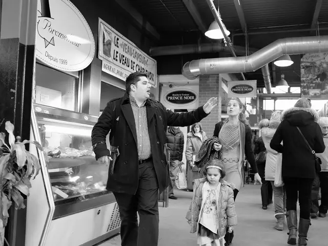 L'ultima sezione dell'anno si è concentrata sulla distribuzione del pamphlet intitolato...