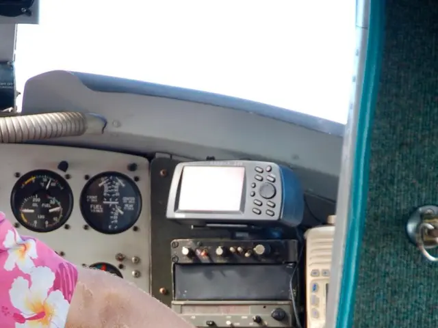 Ford sta avviando un richiamo di oltre 300.000 SUV Explorer e Aviator a causa di un problema con...