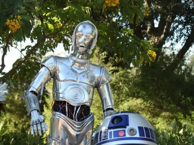 Google reavvia il creatore della figura Android, integrando l'intelligenza artificiale nelle sue...