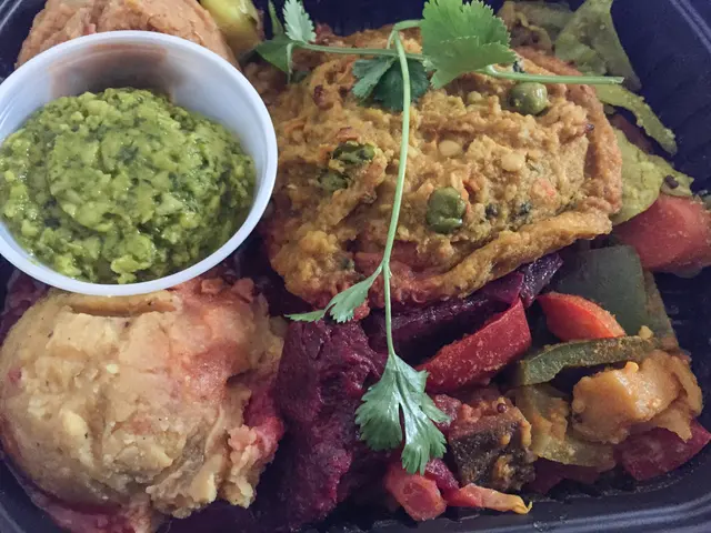 Ricetta di Semplice Zuppa di Frutti di Mare al Sapor Birmano