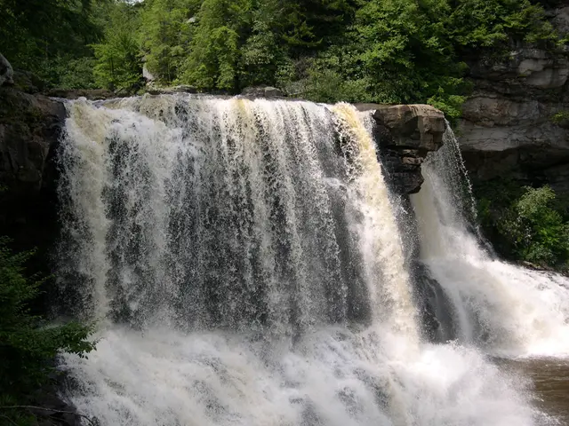 Eruzione vulcanica di Kilauea a Hawaii: Eruzione di lava