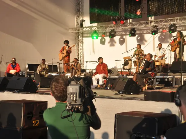 Il documentario fresco di CNN commemora il 40º anniversario del concerto Live Aid.