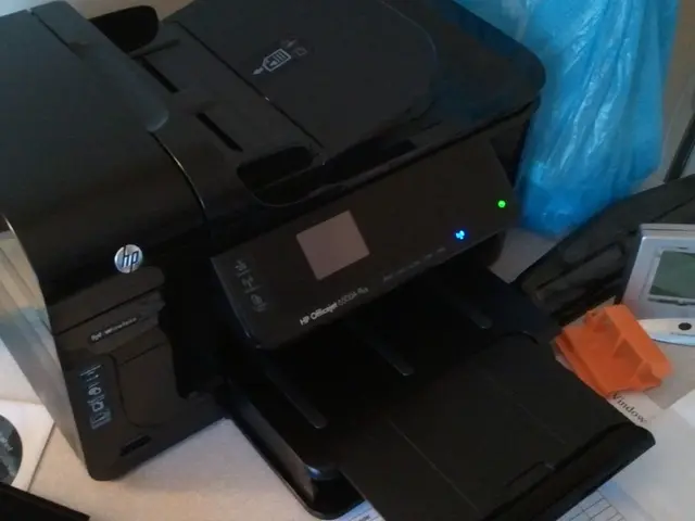 Aggiorna il suo piatto giradischi a directo con un design snello e contemporaneo e la tecnologia di...