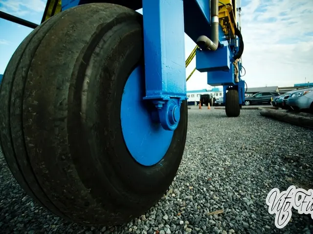 Installazione e Ritenuta Facilitata della Protezione Antisbandamento per il Modello Nufam 2025 di...