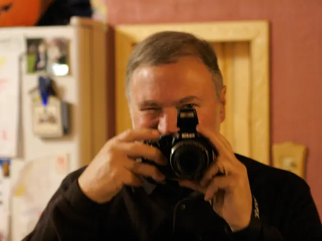 Trump continua ad affermare che i file di Epstein sono una falsificazione o una finzione