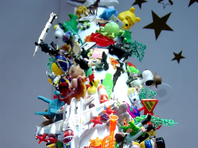 Collaborazione tra Disney e Pixar, insieme a B Sweet Dessert Bar, crea dolciumi realistici basati...