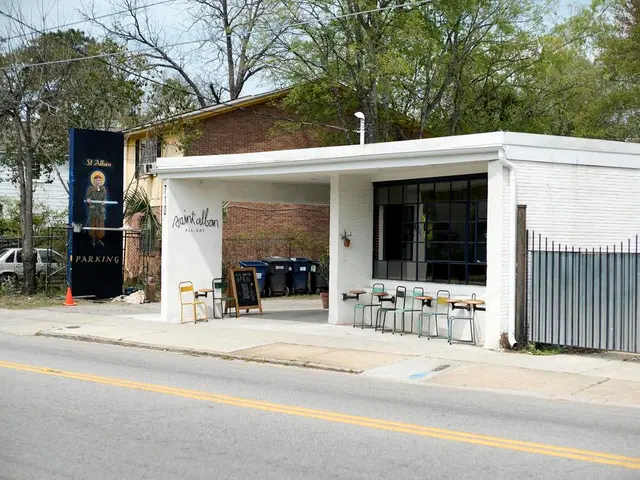 Il Festival di Cibi e Vini di Forest Lake Revelry, un evento finalizzato alla raccolta di fondi per...