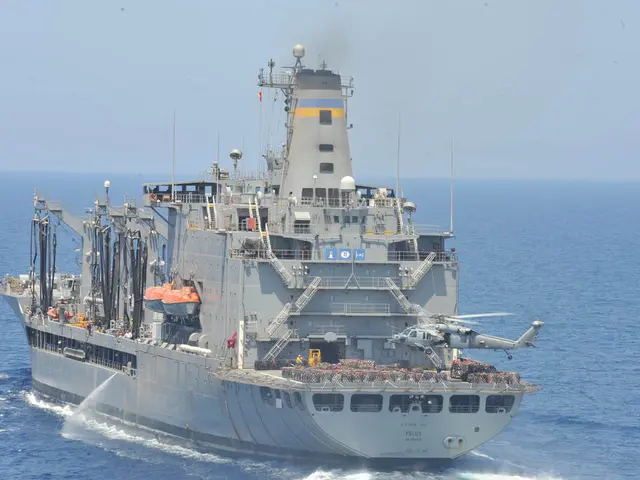 La Marina degli Stati Uniti ha incontrato la vicinanza ravvicinata di due aerei militari...