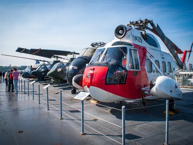 Un veicolo aereo a controllo remoto si è schiantato su un bus nella regione di Belgorod e ha...