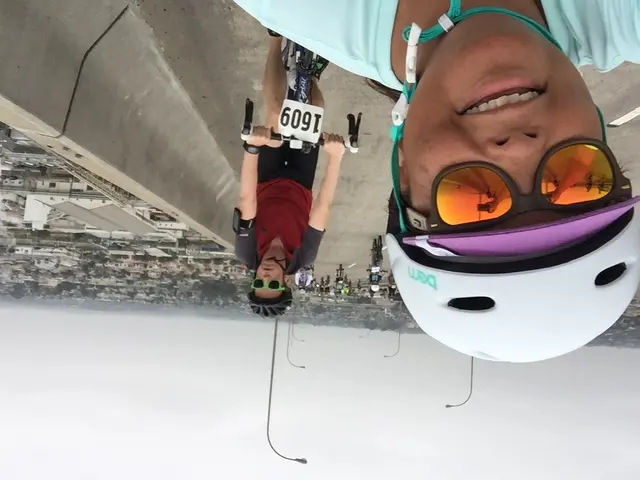 Marc Soler si aggiudica la vittoria alla Farrapona, un triplo successo nella Vuelta