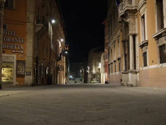 Legge approvata dalla Camera dei Rappresentanti impone il trasferimento degli uffici sul campo...