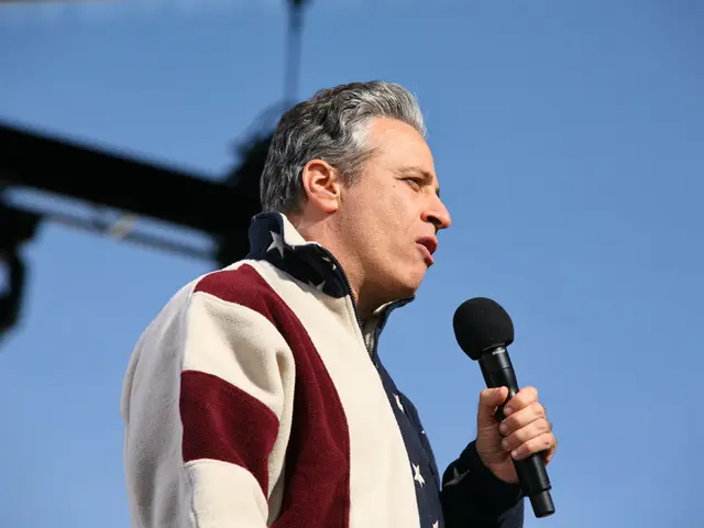 Si conclude la controversia attorno a una famosa lyric di un leader degli R.E.M., segnando un...